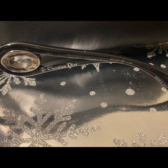 NWT Christian Dior Sunglasses 🖤 - Picture 7 of 9